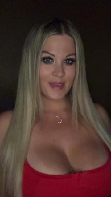 @Aprilleeanne