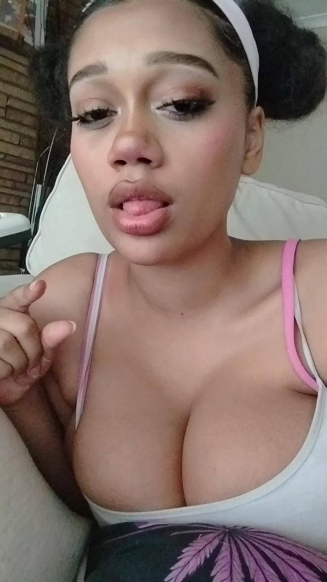 @Lele 🌸🌺