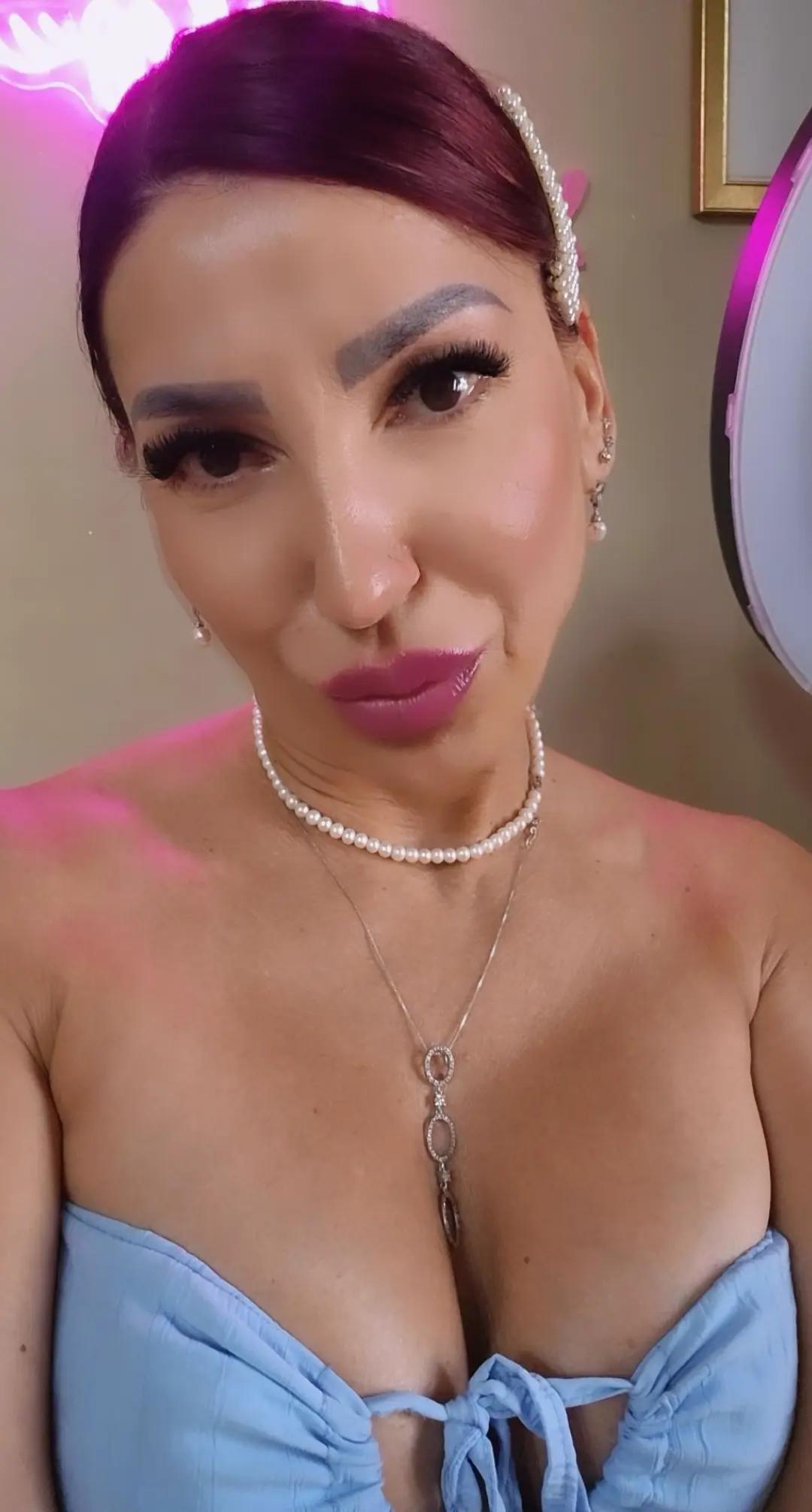@evelyn_cioloca