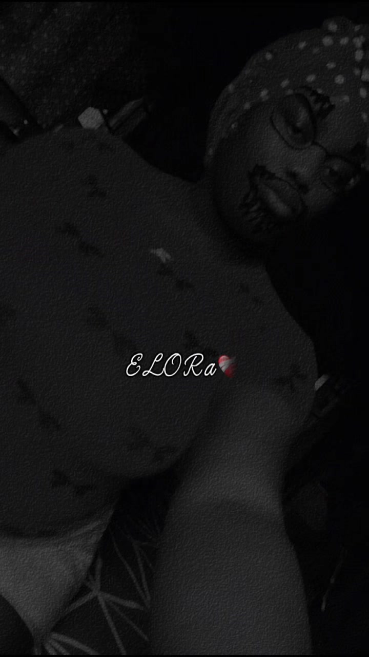 @𝕰𝖑𝖔𝖌𝖍𝖔𝖘𝖆 😞💕