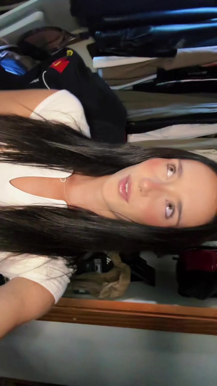 @Laura Llompart