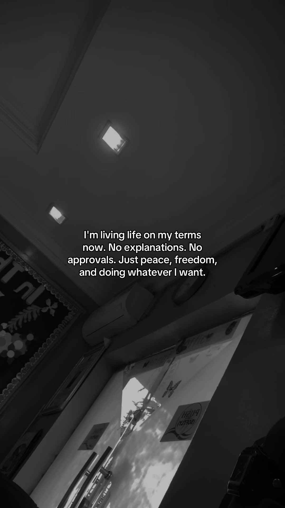 @𝐋𝐎𝐍𝐄𝐁𝐎𝐘