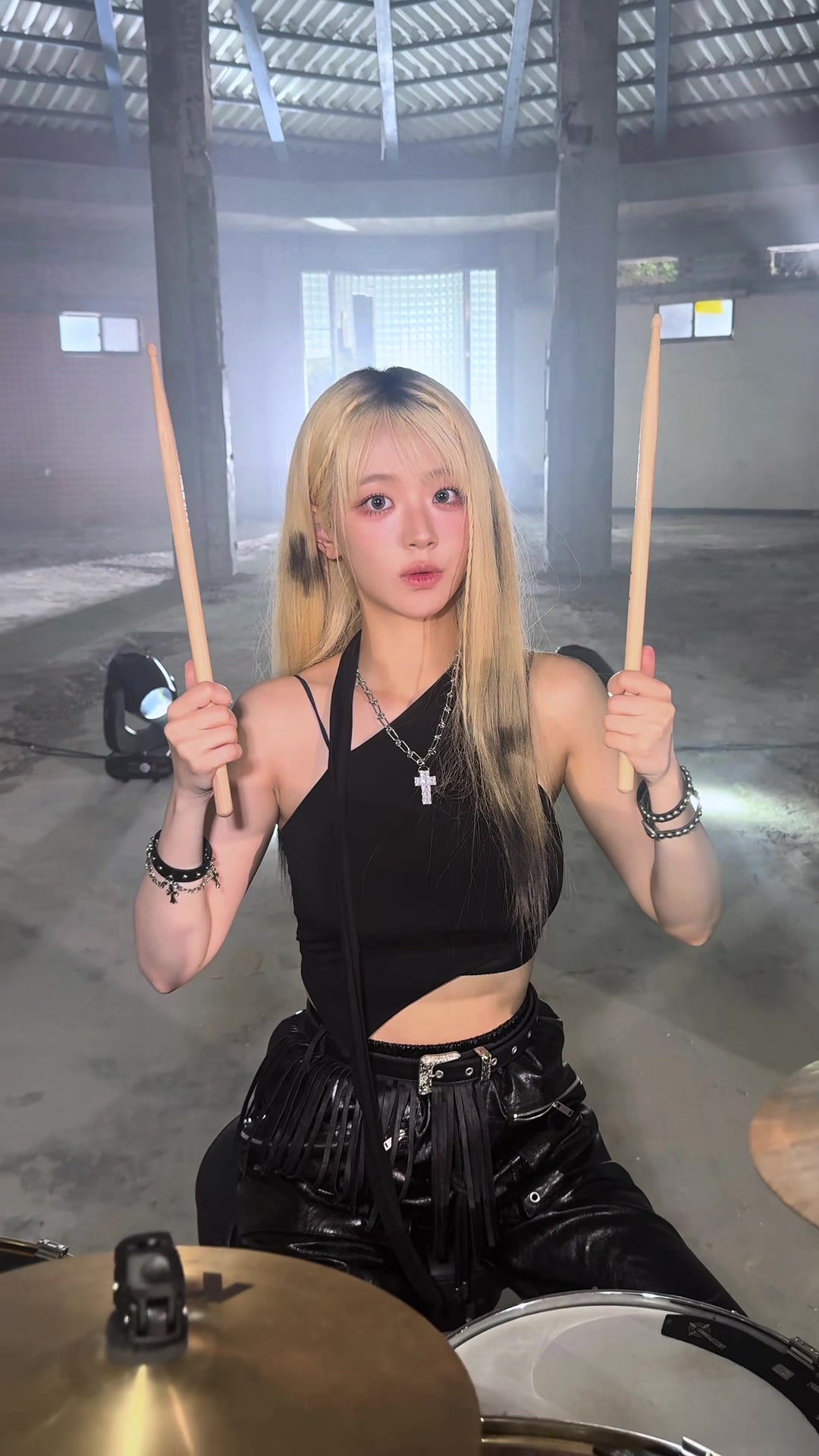 @QWER