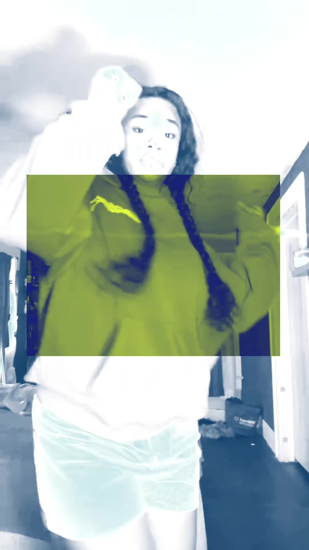 @Lueyoni