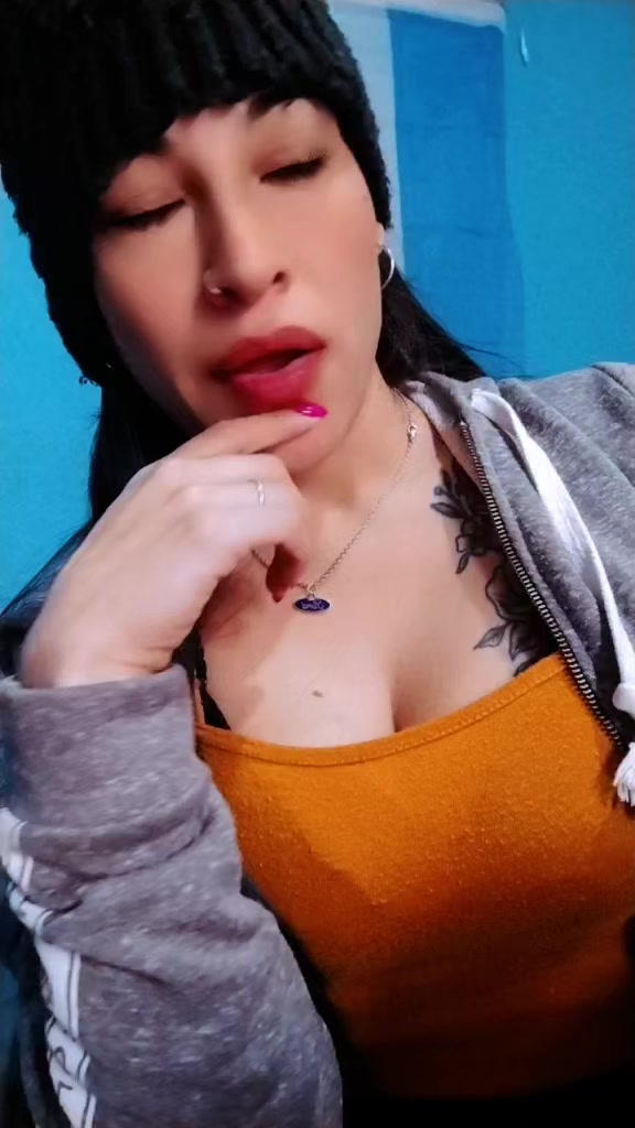 @LORE_FALCONMIPASI&Ograve;N