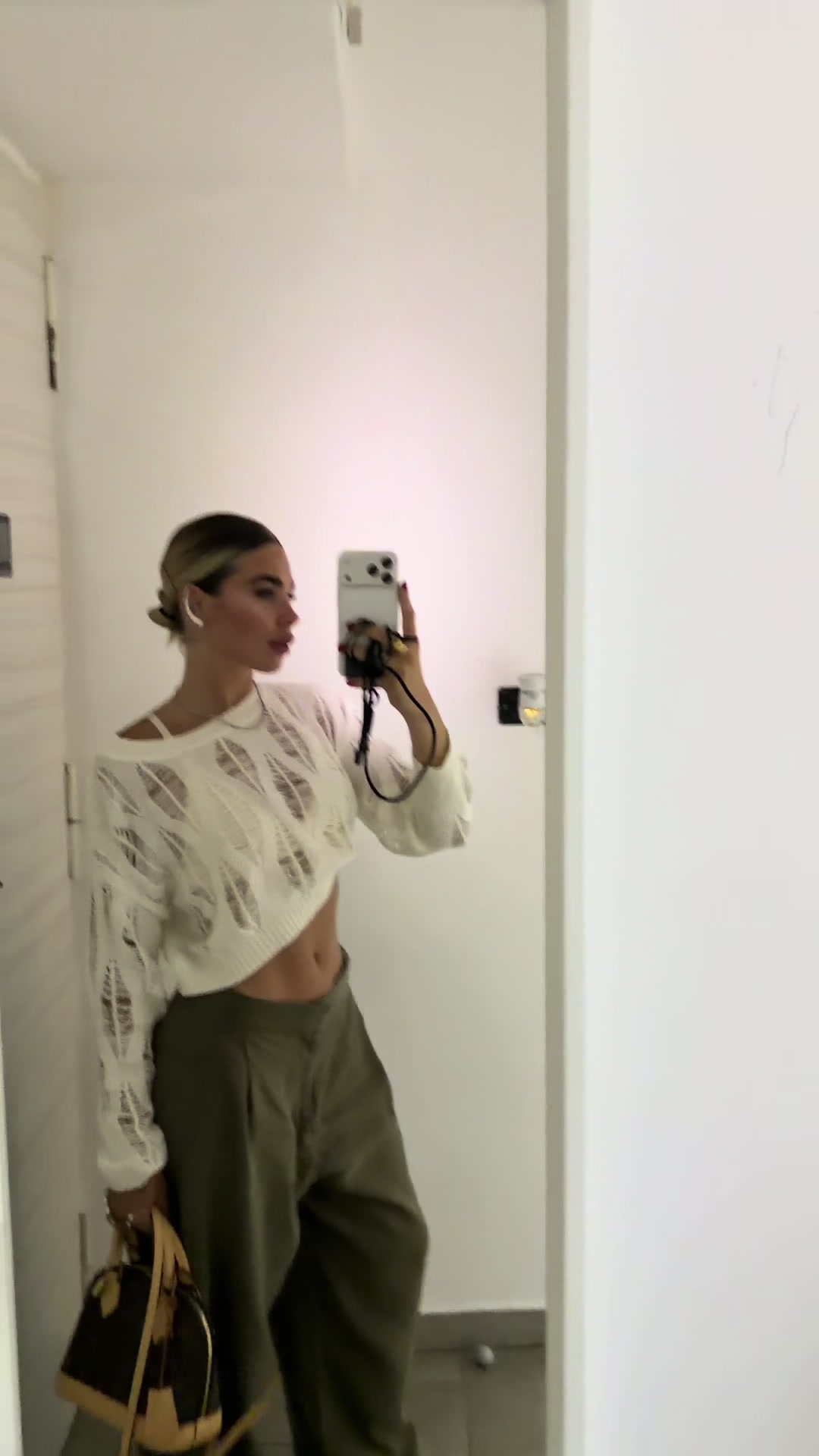 @_________dea