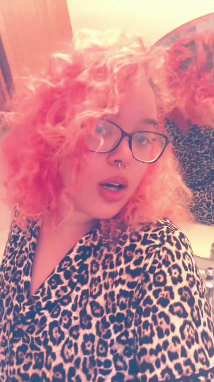 @thickbbria