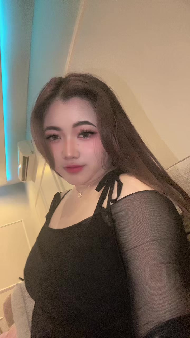 @Alina🇸🇦
