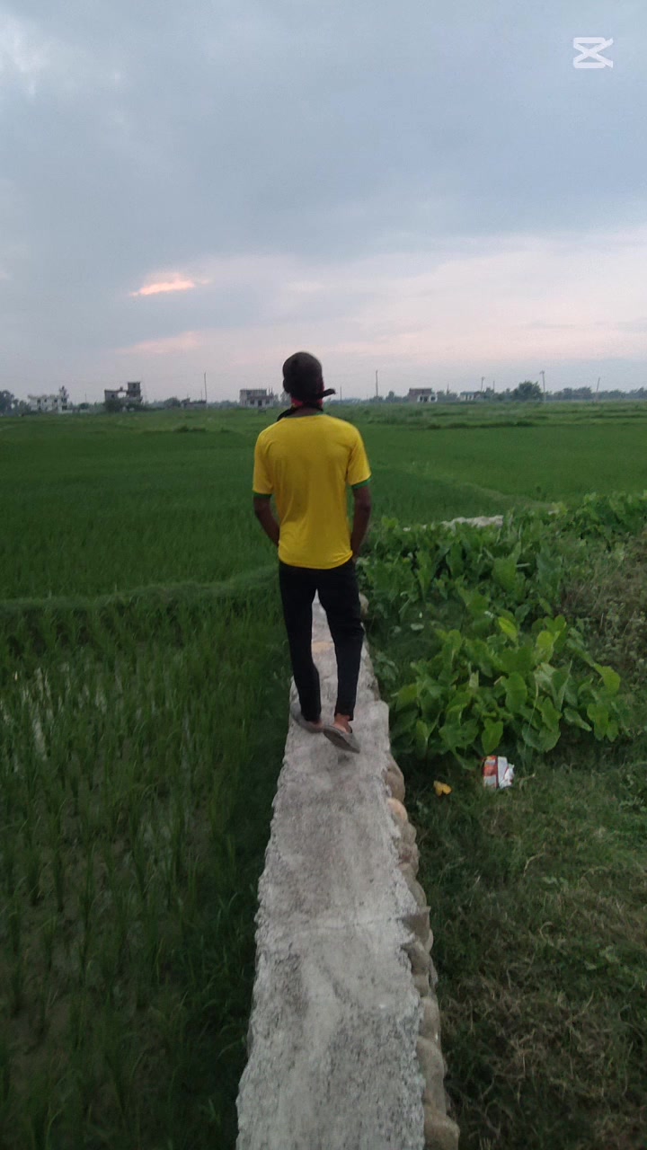 @ᴍʀ ᴍɪʟᴀɴ ᴄʜʏ..💥🌷