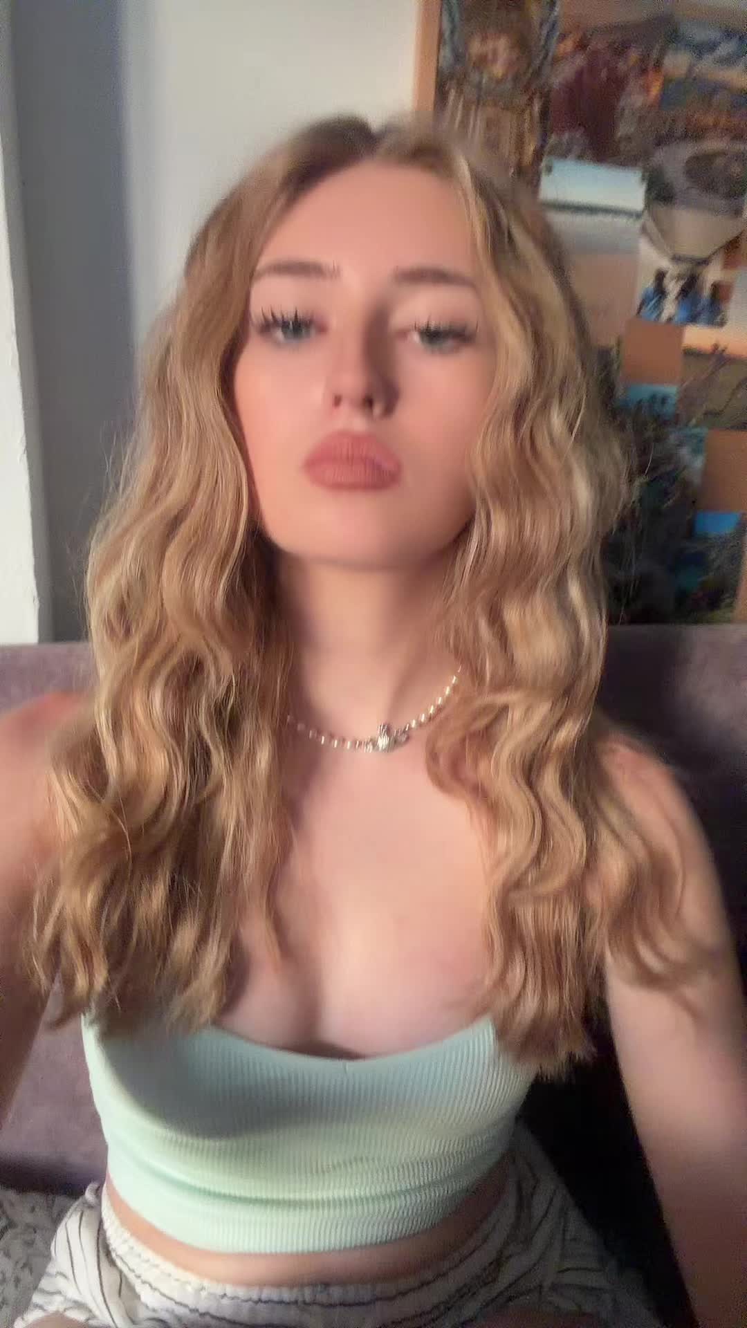 @Urfavblondie