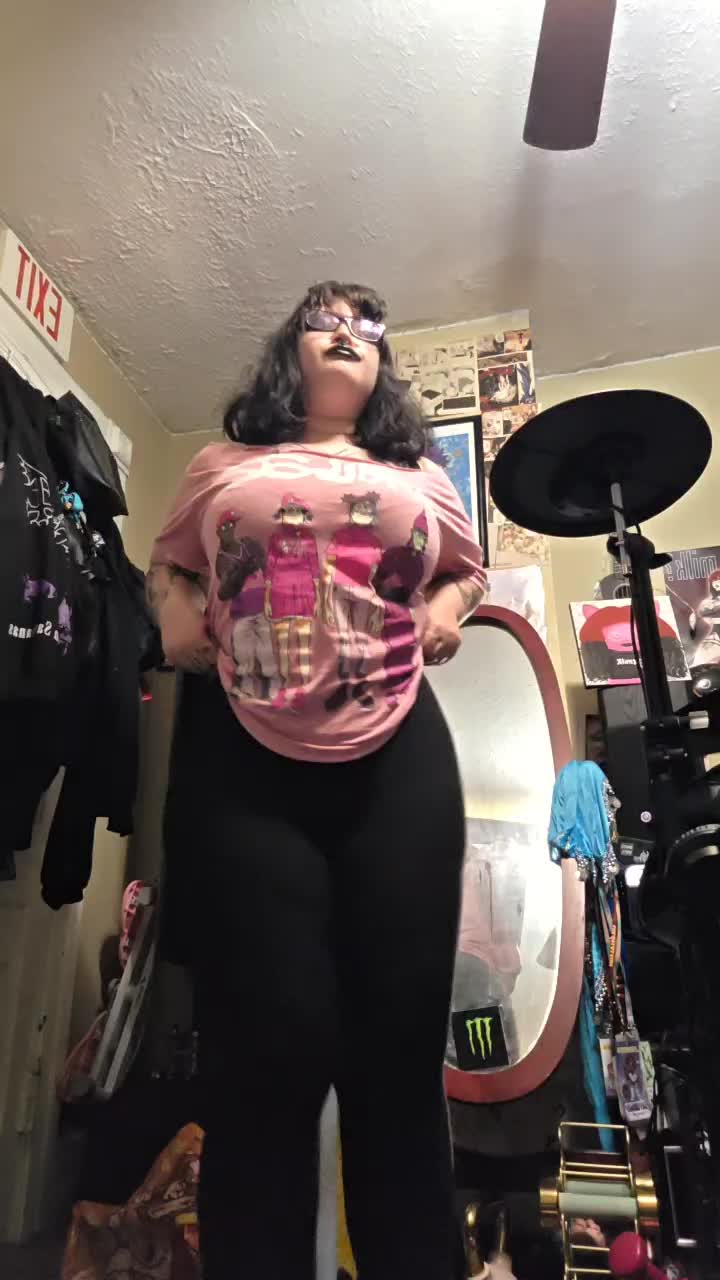 @🐷PIGXMILK🐷(Jenna)