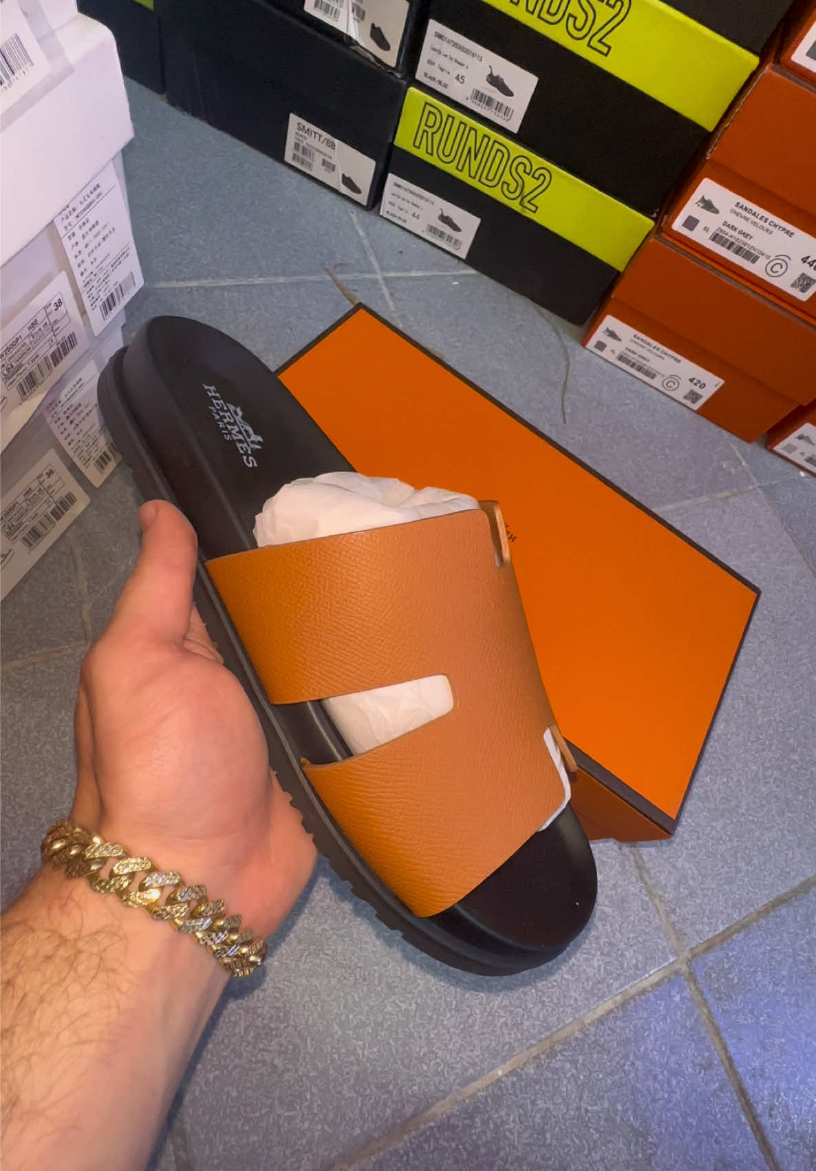 @erkicks.al