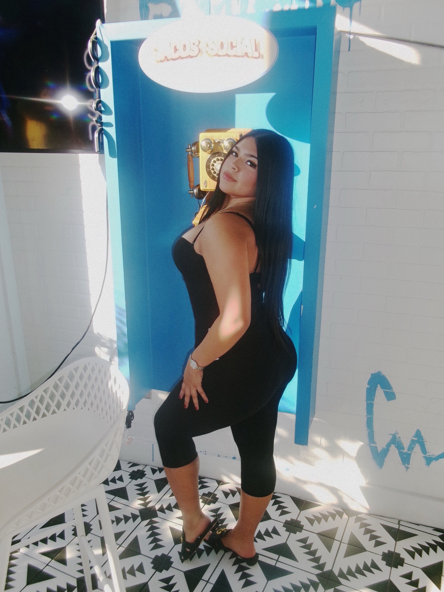 @Valentina