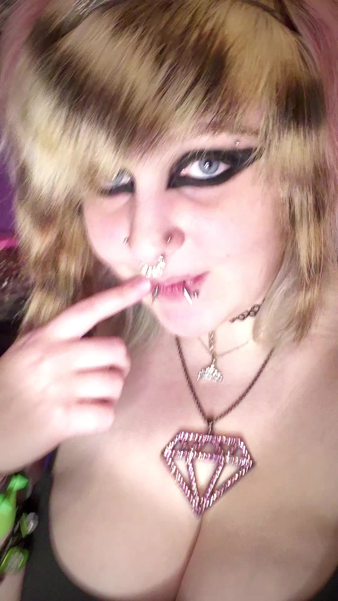 @xX_Juicy_Jay_Xx