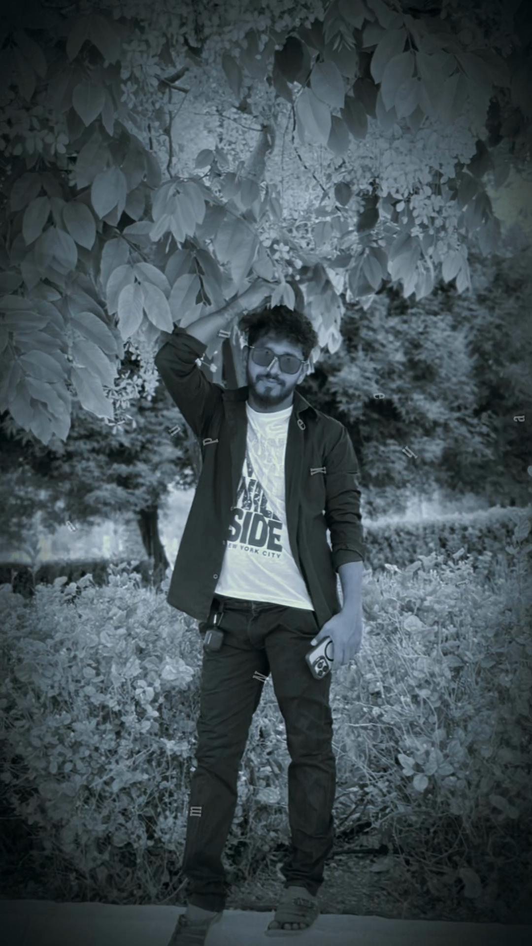 @✌️🖤_T H I N E E S H_🐅🍁