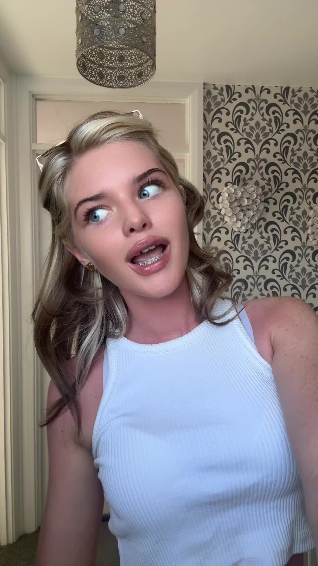 @marikacostello