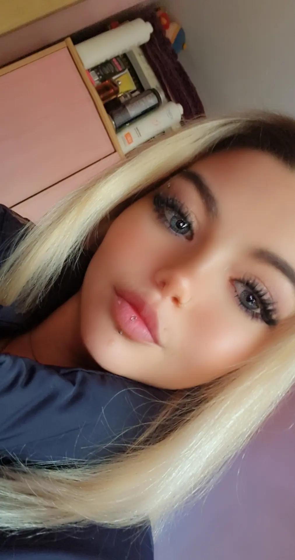 @femaleboss55
