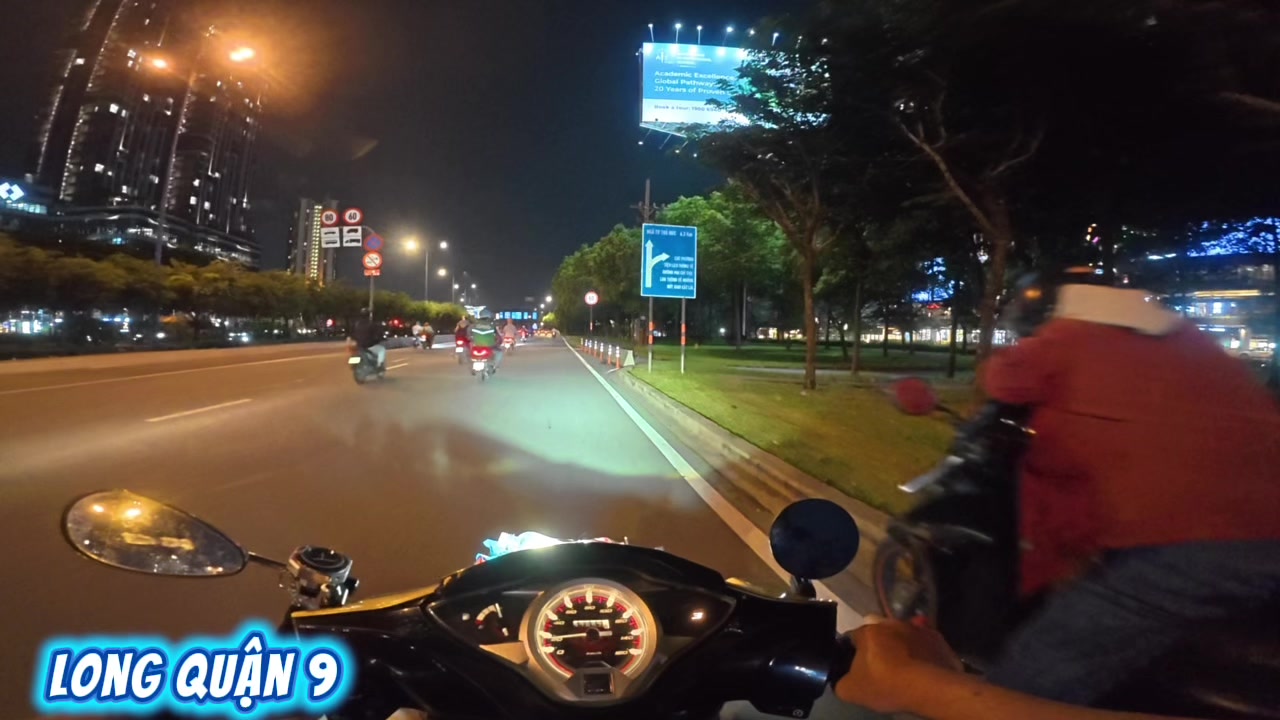 @Long Quận 9