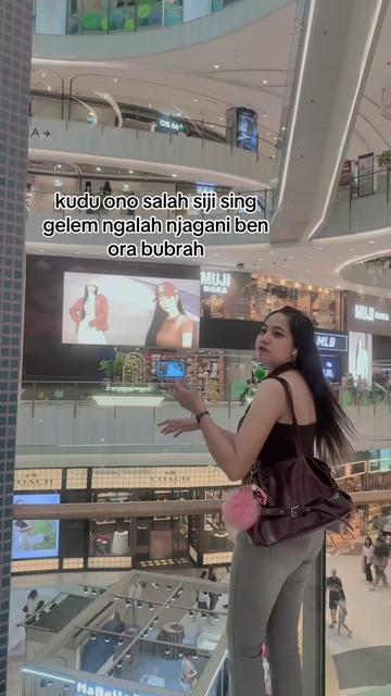 @dek.rinnn🇲🇨🇭🇰