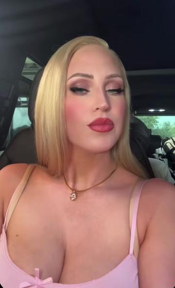 @karina_roses🥀