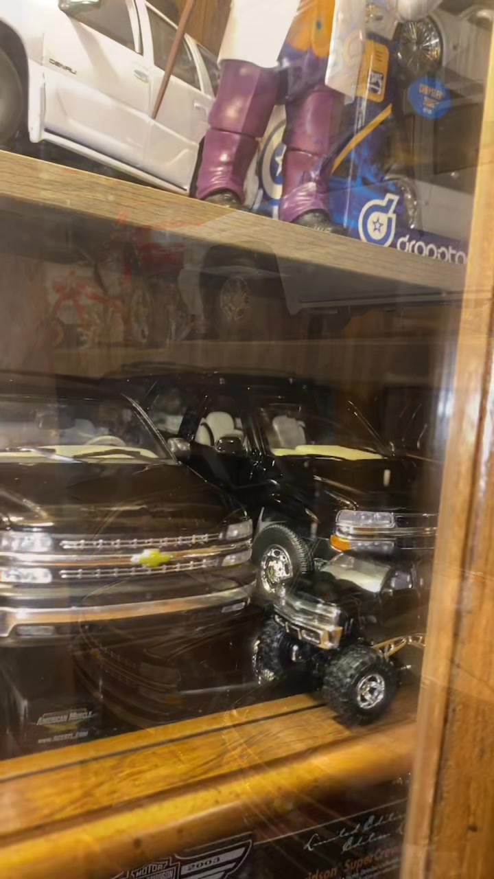 @El Rodriguez Toys 🦍