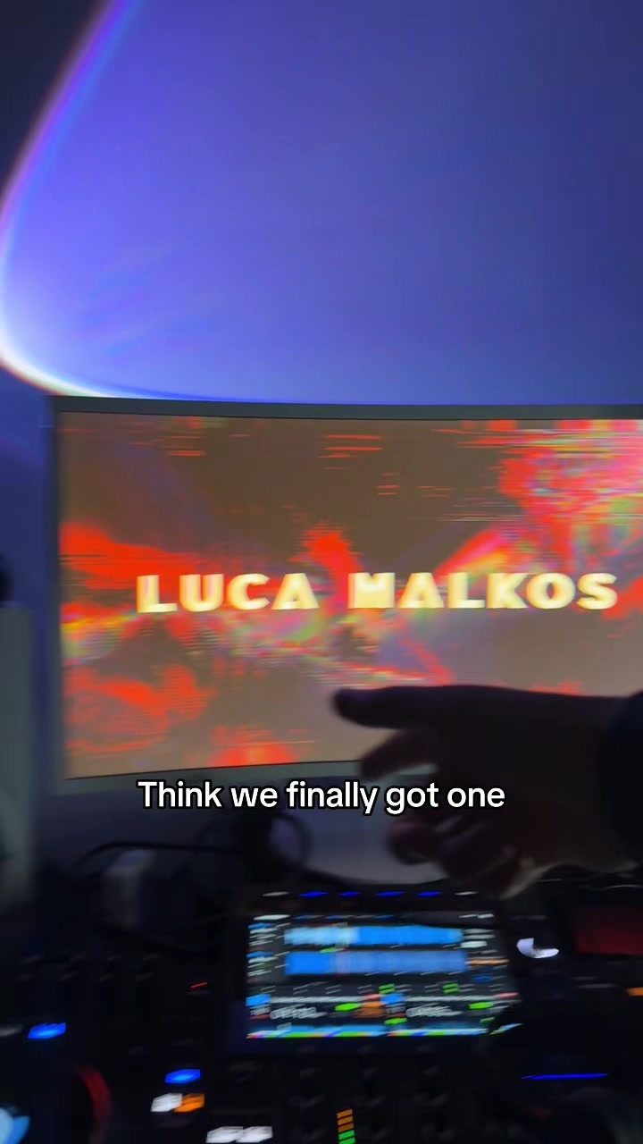 @LUCA MALKOS