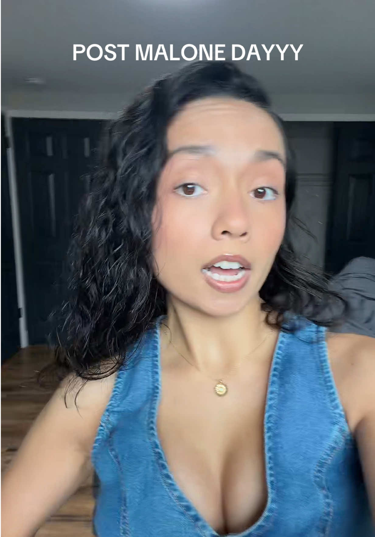 @isabella