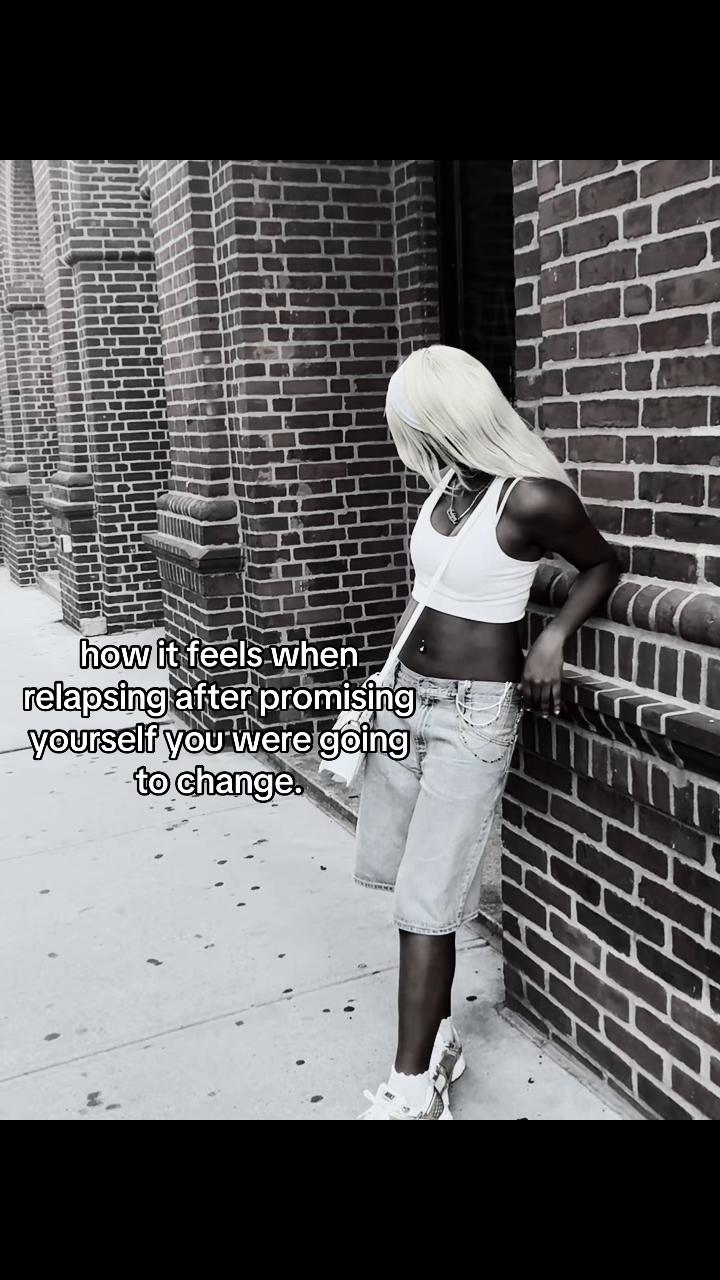 @𝒩