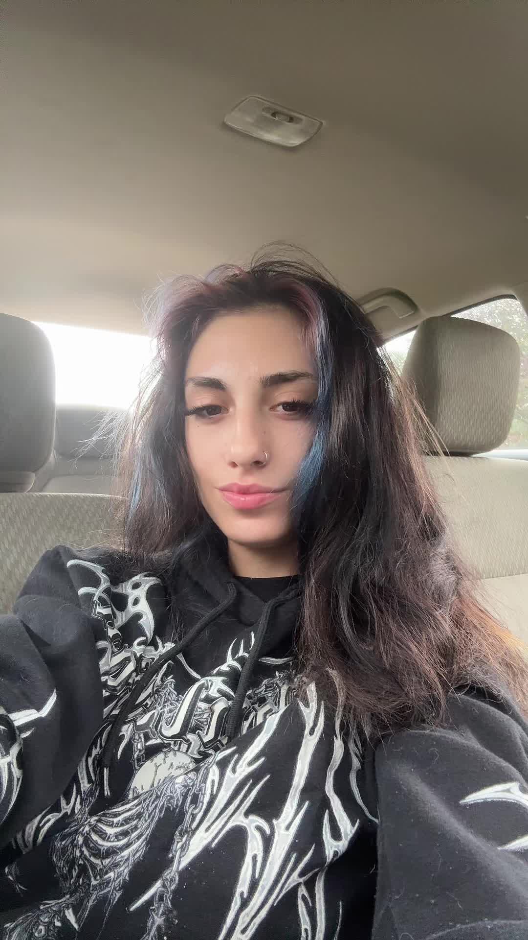 @weed queen