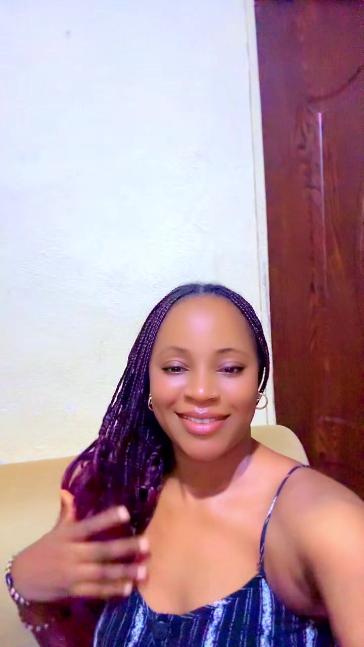 @Zainab&ensp;Kandeh