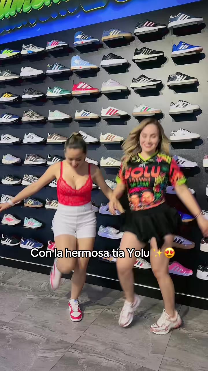 @MILAGROS MEJIA D
