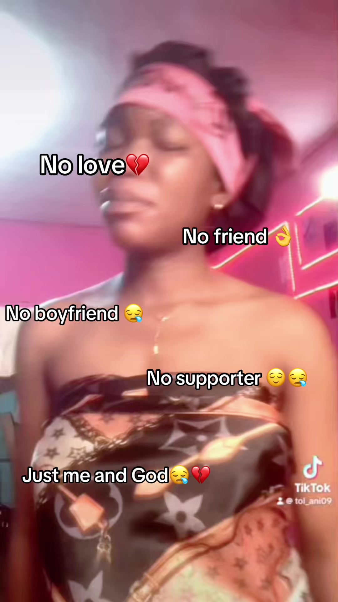 @Ex girlfriend 😌
