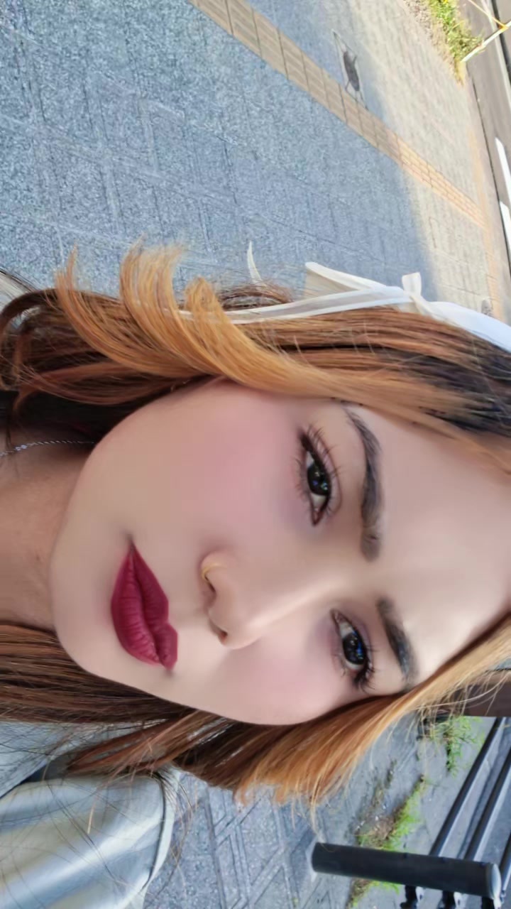 @🦋🧿🇯🇵里真 軽木🇳🇵🧿🦋