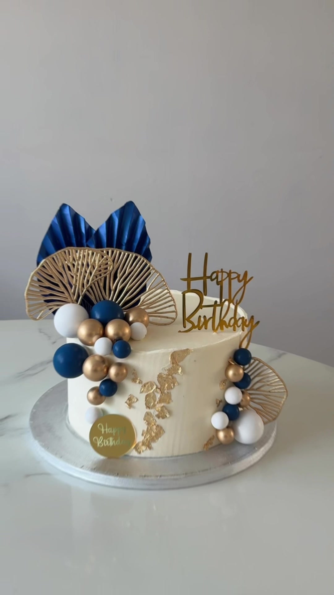 @iulia cakes