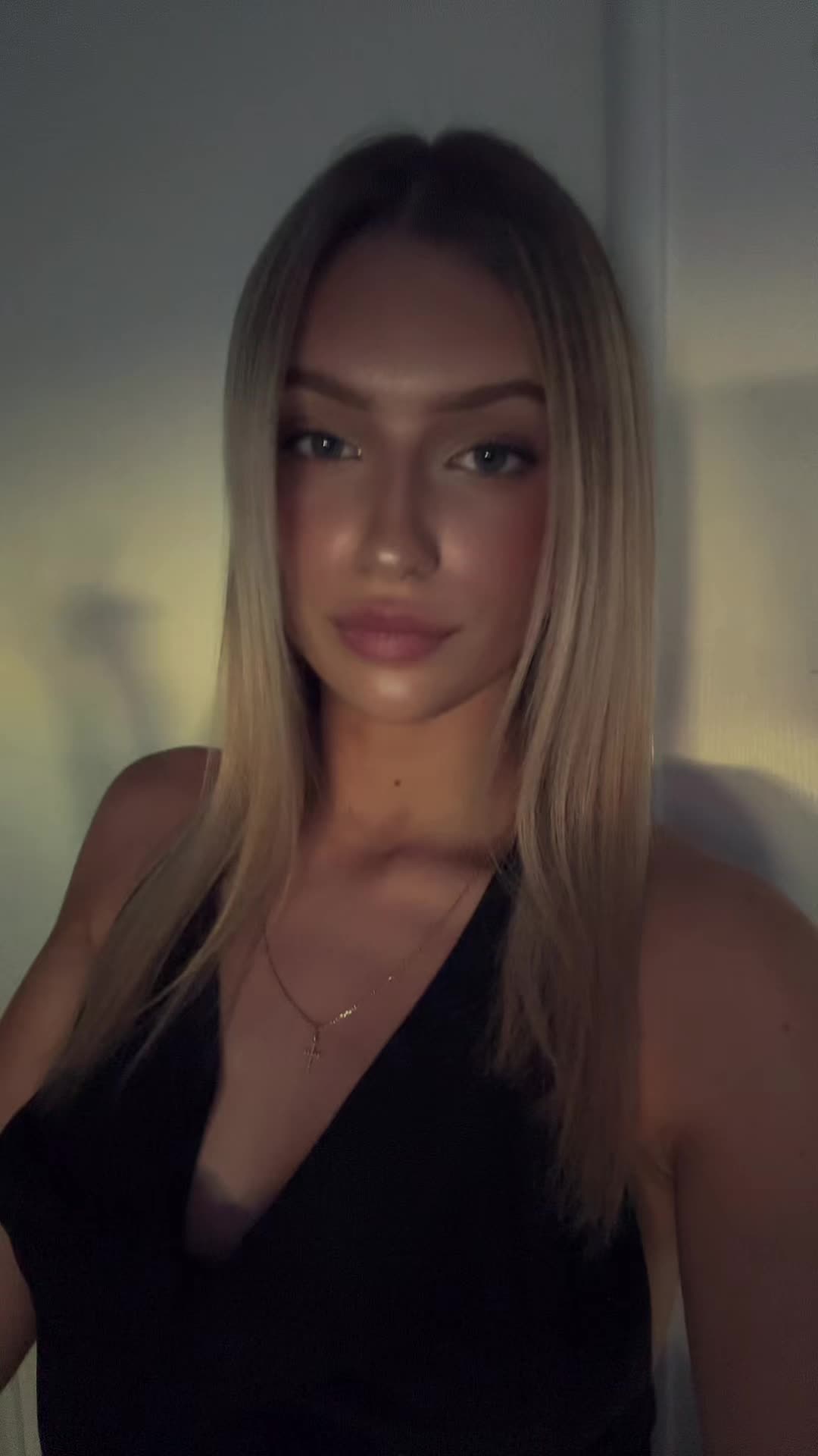 @𝒻𝓁𝒶𝓋𝒾ℯ