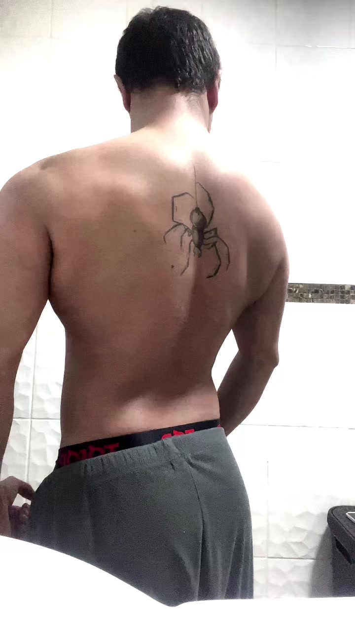 @𝑻𝒉𝒐𝒎𝒊🕷️
