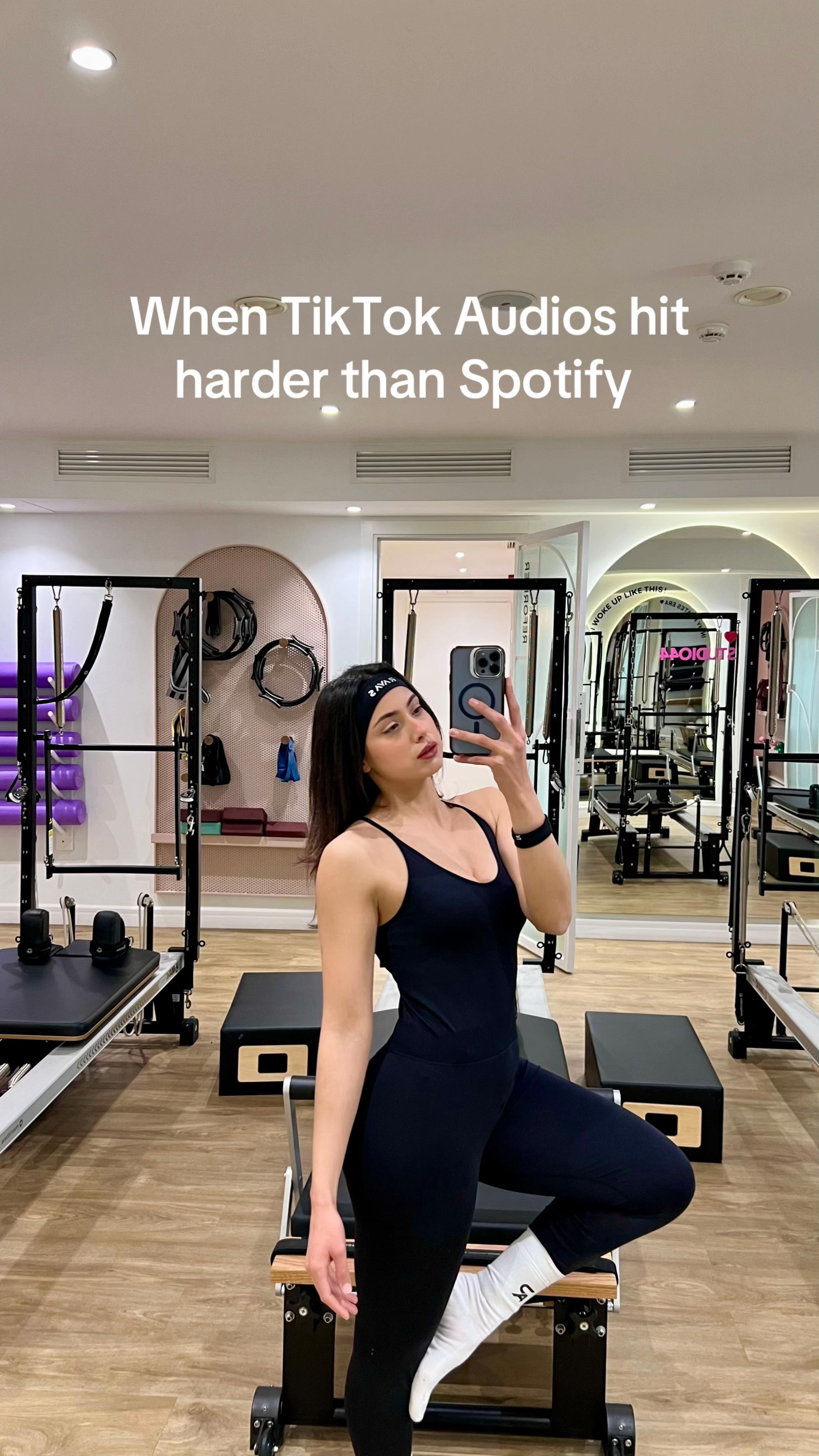 @hi__ba__b