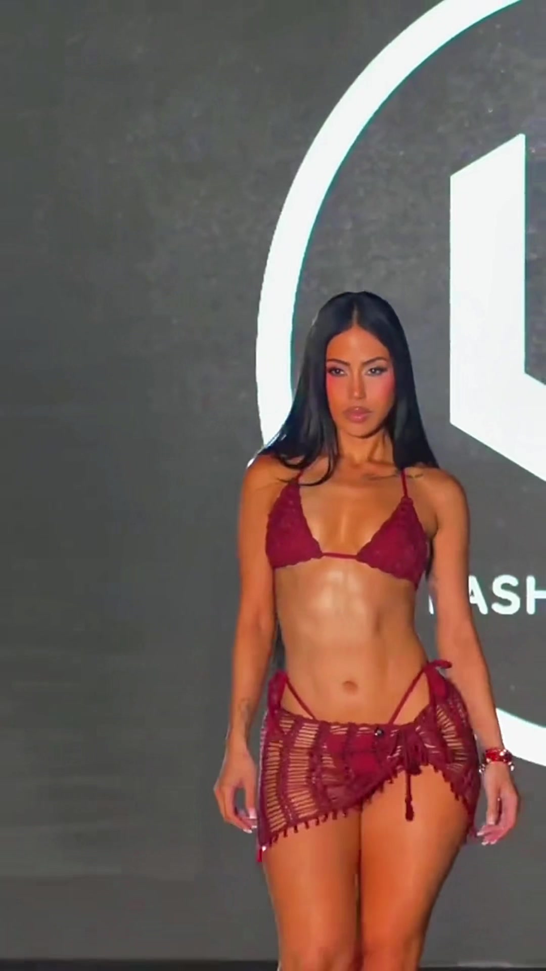 @FitVibes