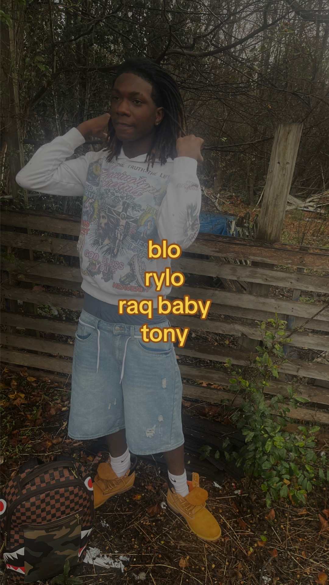 @🖖🏾