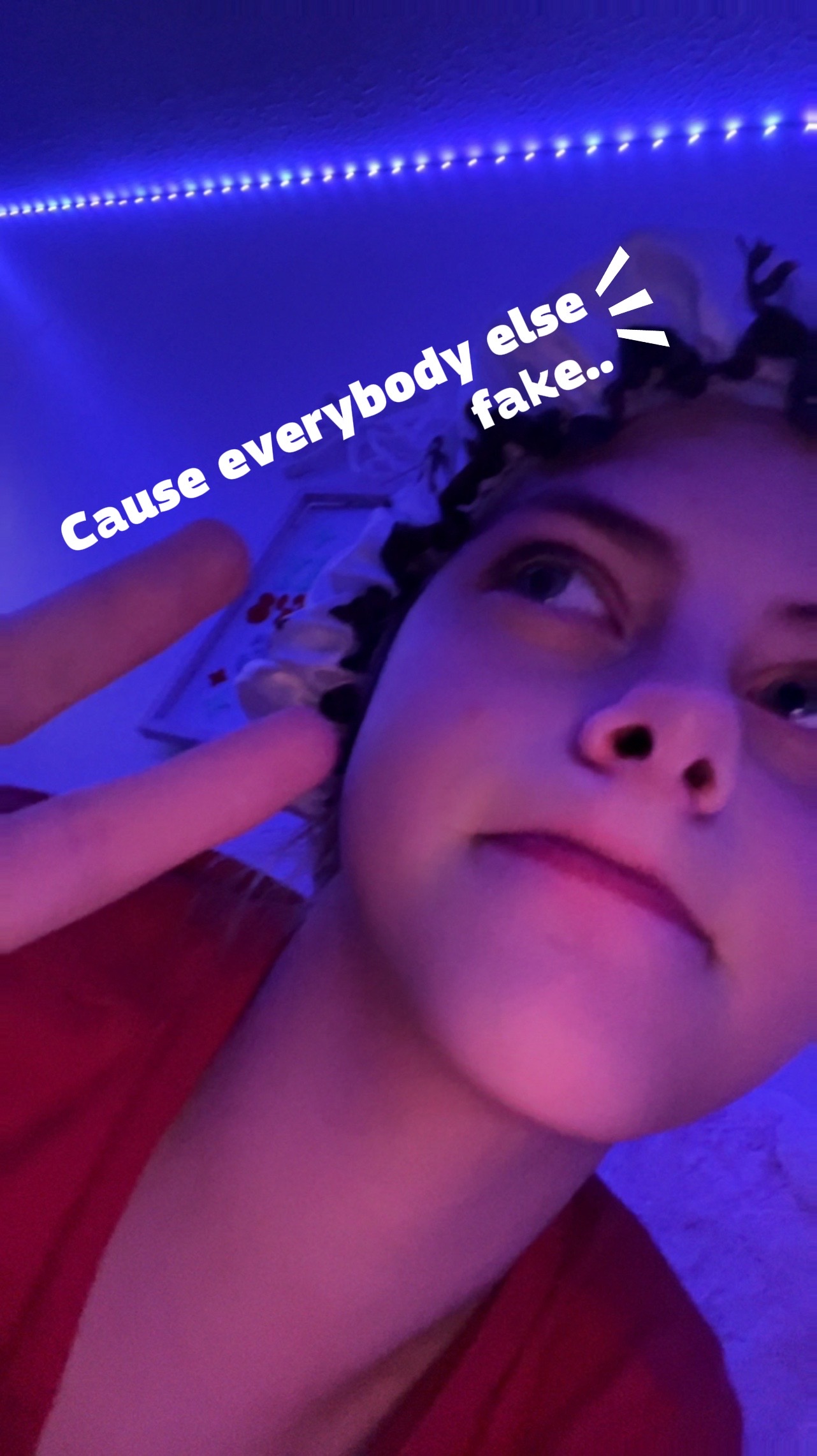 @꧁𝕹𝖆𝖙.🪽