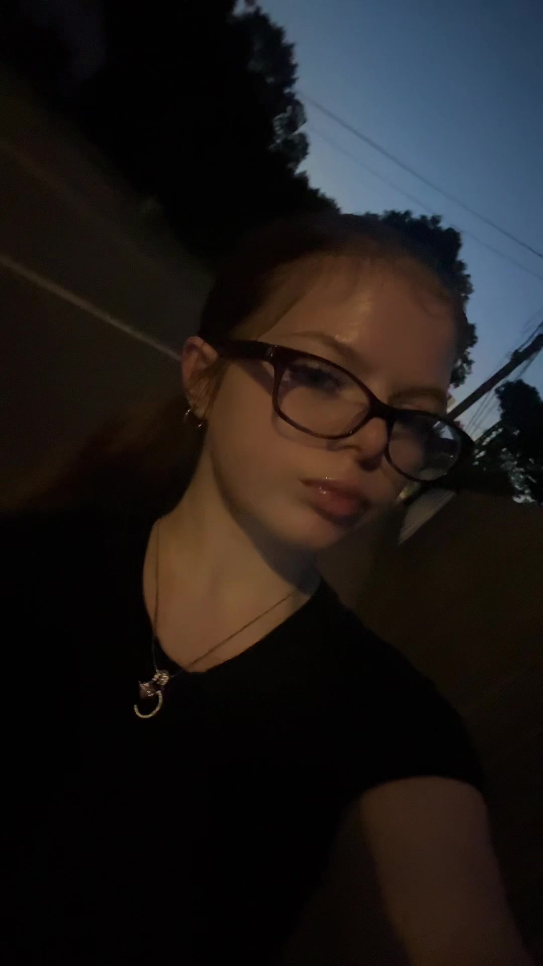 @𝒸𝒶𝓁𝒾