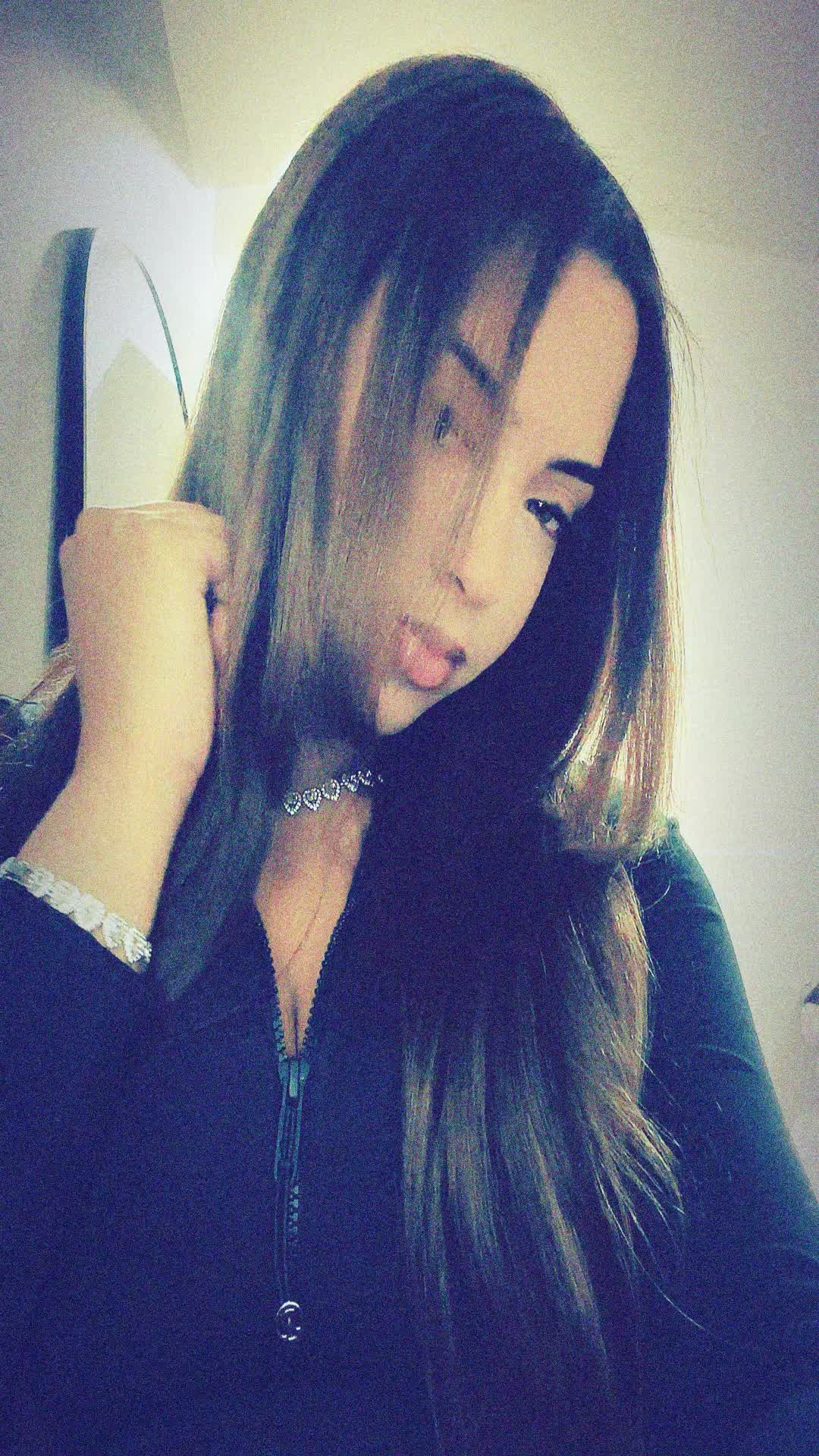 @lala