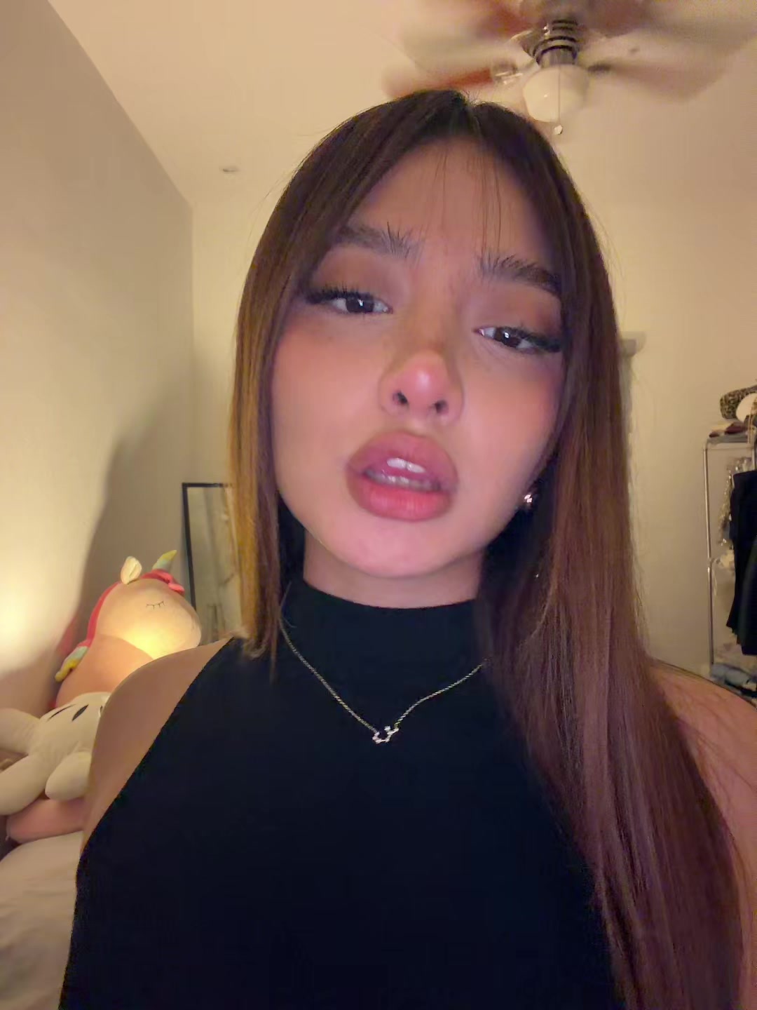 @Mia