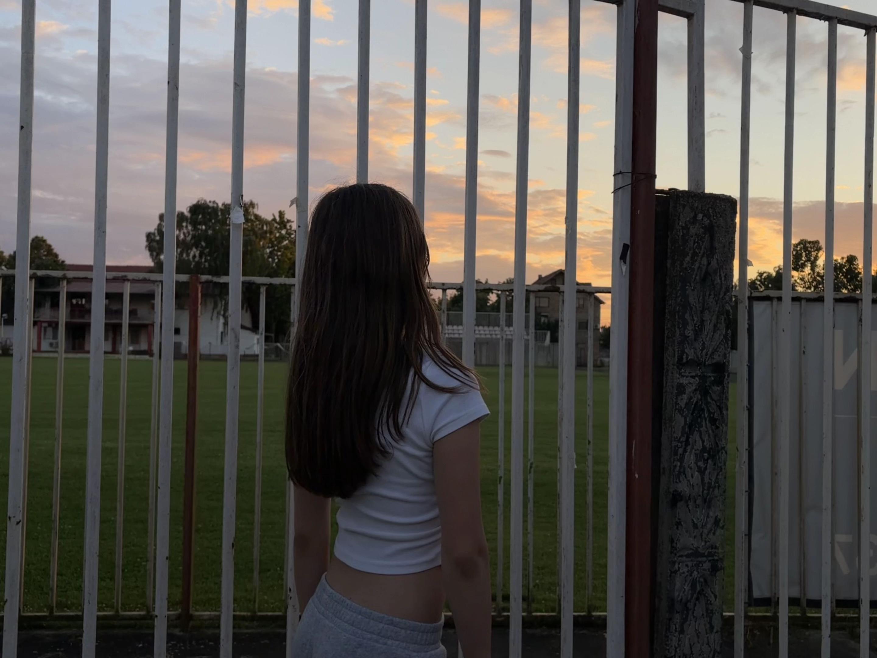 @𝓤𝓷𝓪