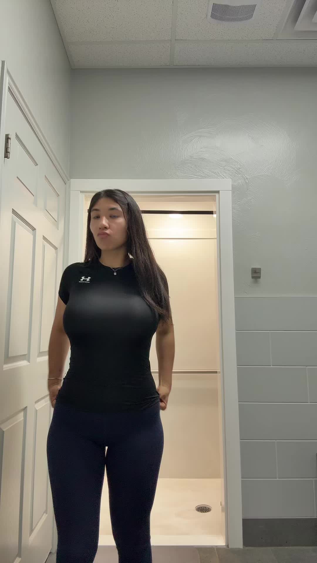 @justcallmeesme