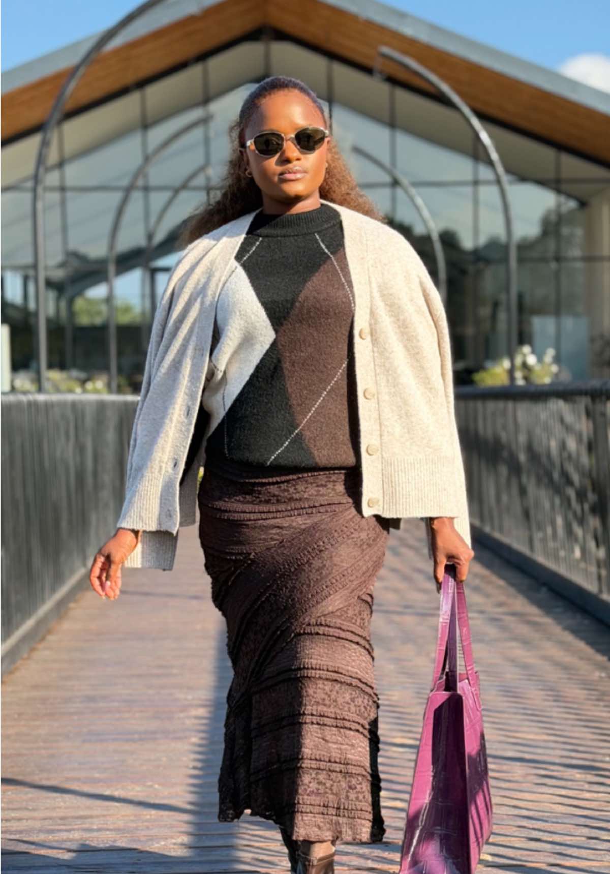 @DitshegoMod