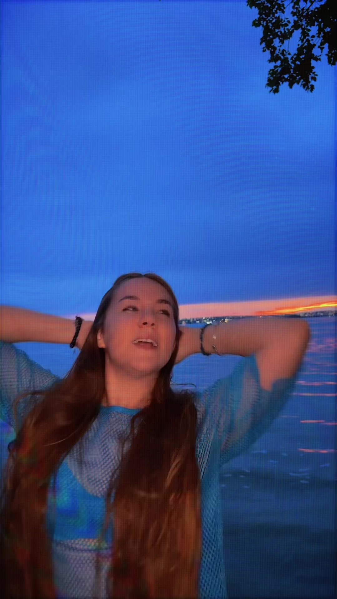 @_deniiiiz