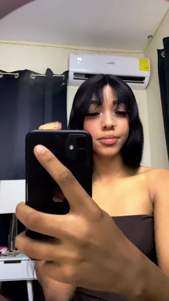 @nayelitaaaaaa_