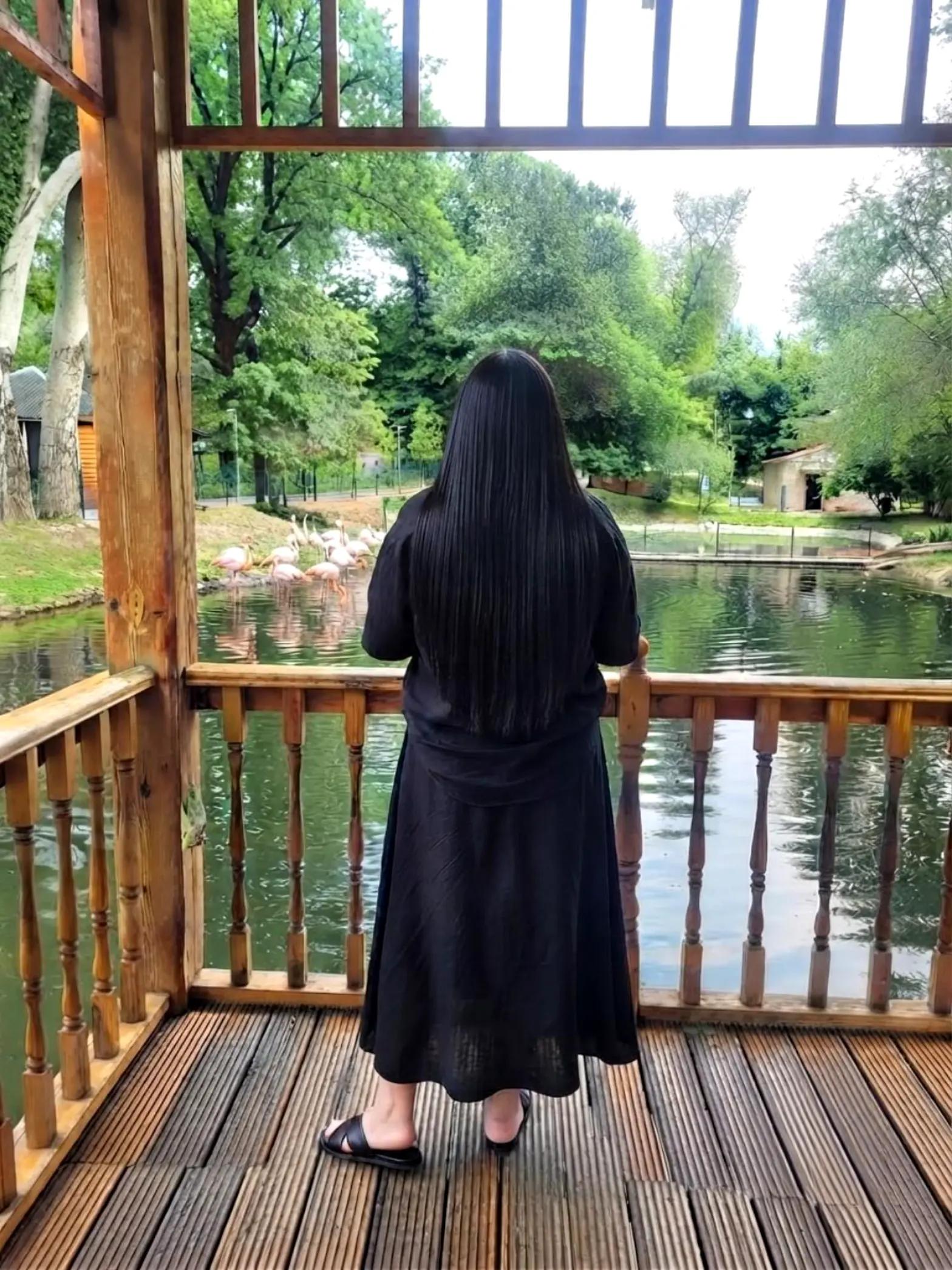 @𝐁𝐨𝐭𝐢𝐤 𝐊𝐚𝐦𝐩𝐨𝐭𝐢𝐤🌸
