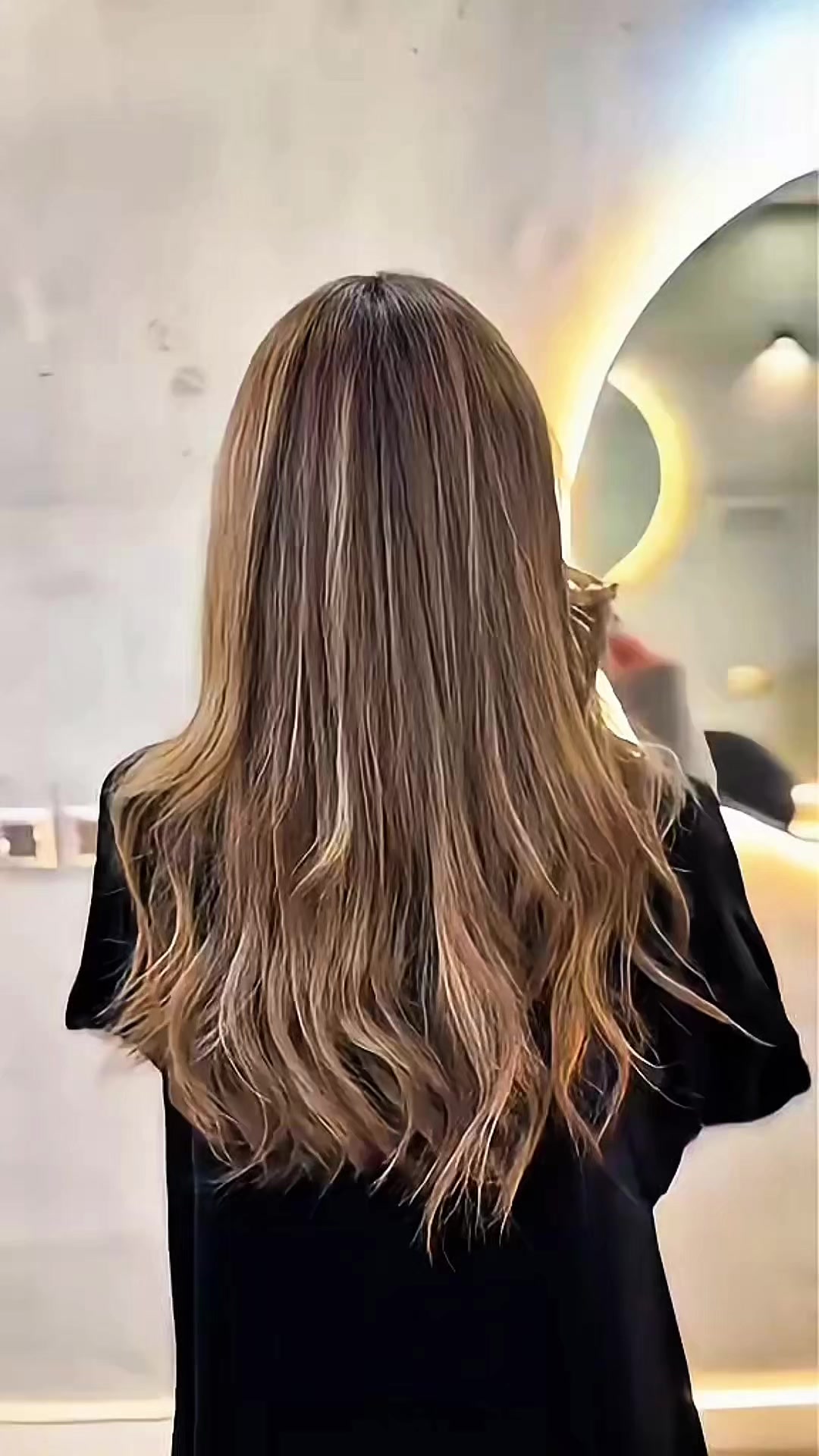 @𝐒𝐚𝐥𝐨𝐧 𝐀𝐥𝐚𝐚